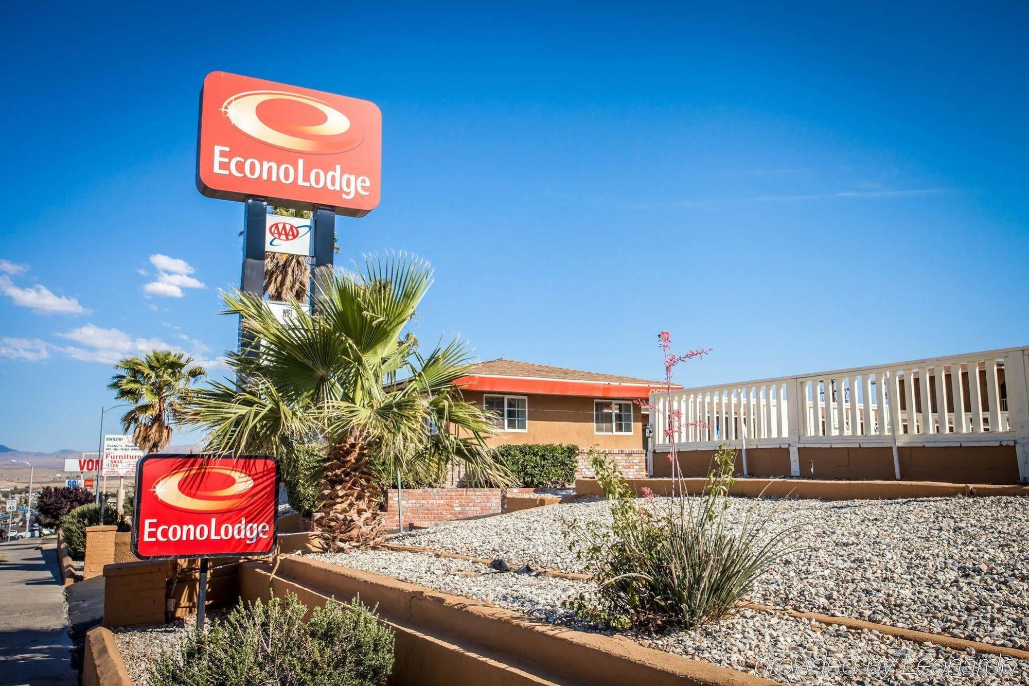 Econo Lodge On Historic Route 66 Barstow Exterior foto