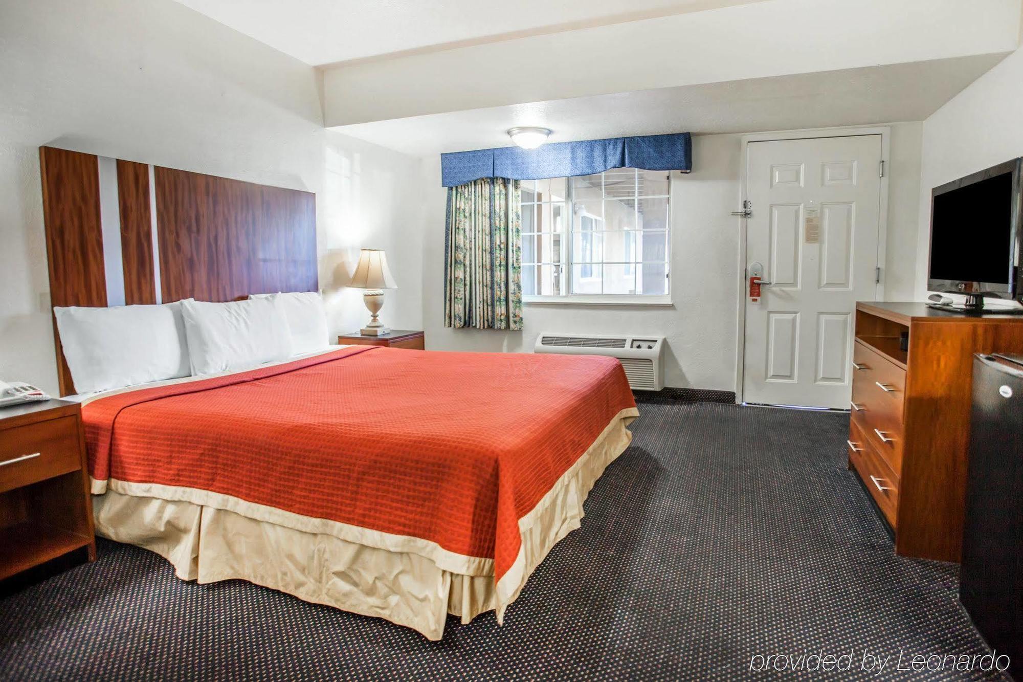 Econo Lodge On Historic Route 66 Barstow Exterior foto